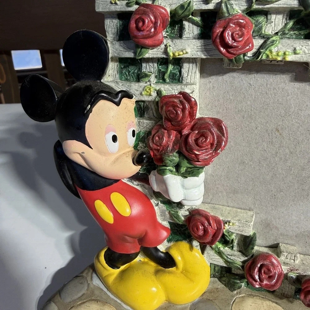 Vintage DISNEY Mickey&Minnie Roses On Arbor Picture‎ Frame Gift Vacay Memories